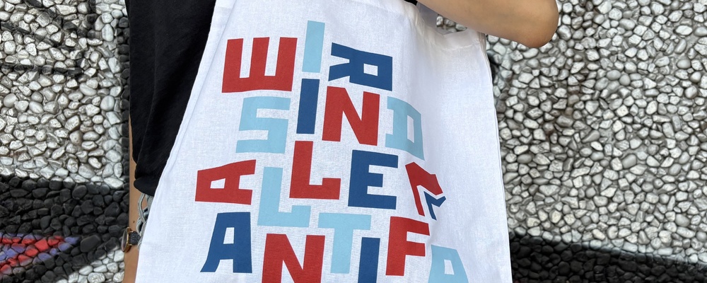 Jutebeutel-Wir sind alle Antifa