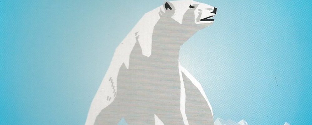 Zu sehen ist ein Eisbär vor hellblauem Hintergrund